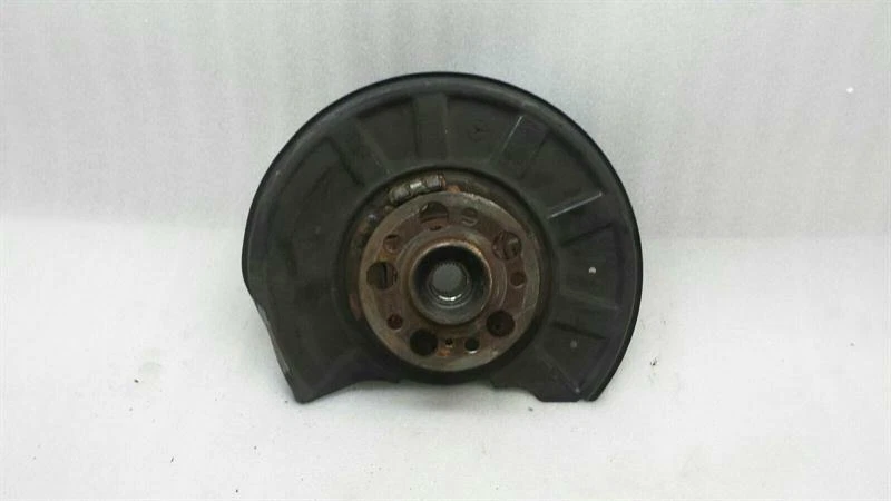 MERCEDES E63 W212 AMG Radlagergehäuse Achsschenkel Hinten A2123500141 Rear Hub
