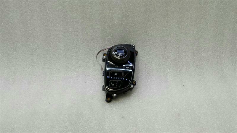 ASTON MARTIN VANQUISH S Auto Climate Control CD33-18C612-JD Klimabedienteil RE