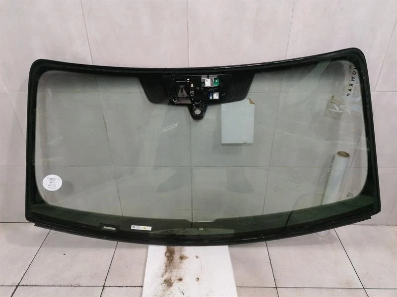 PORSCHE TAYCAN 9J WINDSCREEN  9j1845099ae WINDSCHUTZSCHEIBE