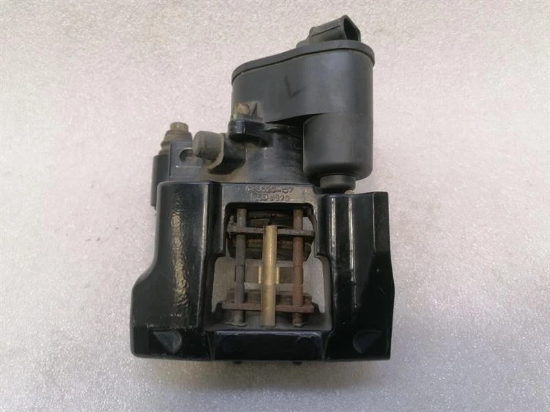 ASTON MARTIN RAPIDE AMR Left Rear Caliper AD43-2K328-BA Bremssattel Hinten Links - Image 2