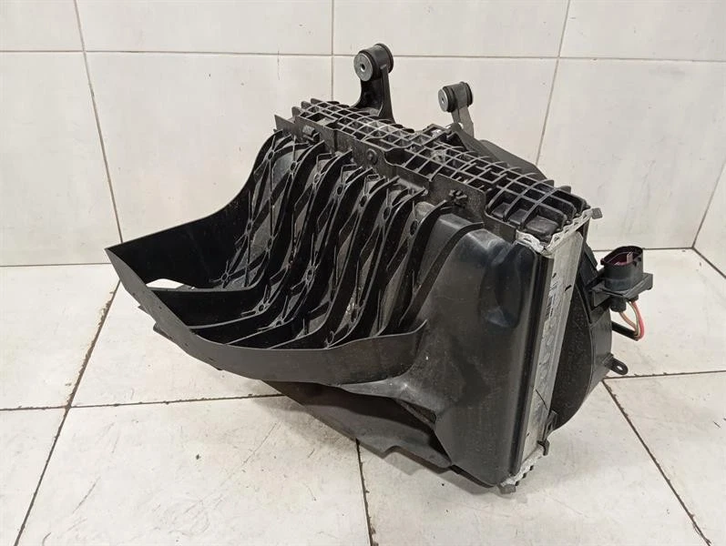 PORSCHE TAYCAN 9J Radiator pack Left 9J1121251A  Kühlerpaket Links 9J1959456B - Image 4