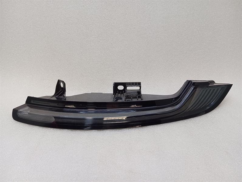 PORSCHE 911 992 Right Rear Light 992945092E Rückleuchte Hinten Rechts