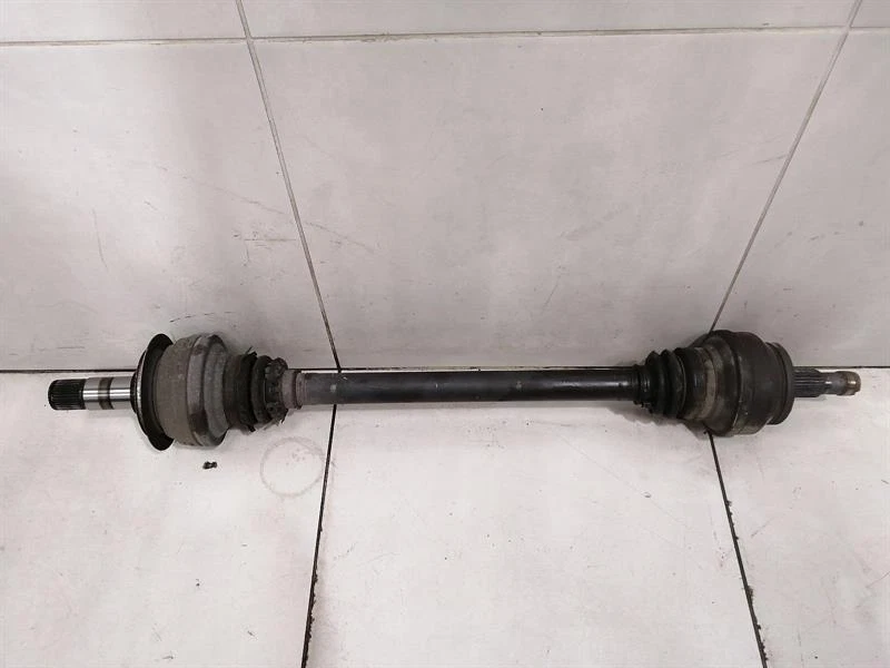 MERCEDES S63 AMG W221 Left Rear Drive Shaft A2213503610 Antriebswelle Hinten Li