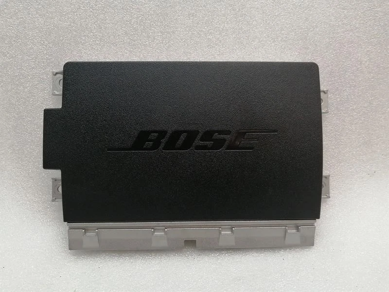 PORSCHE TAYCAN 9J Audio Amplifier 9J1035223D Verstärker BOSE