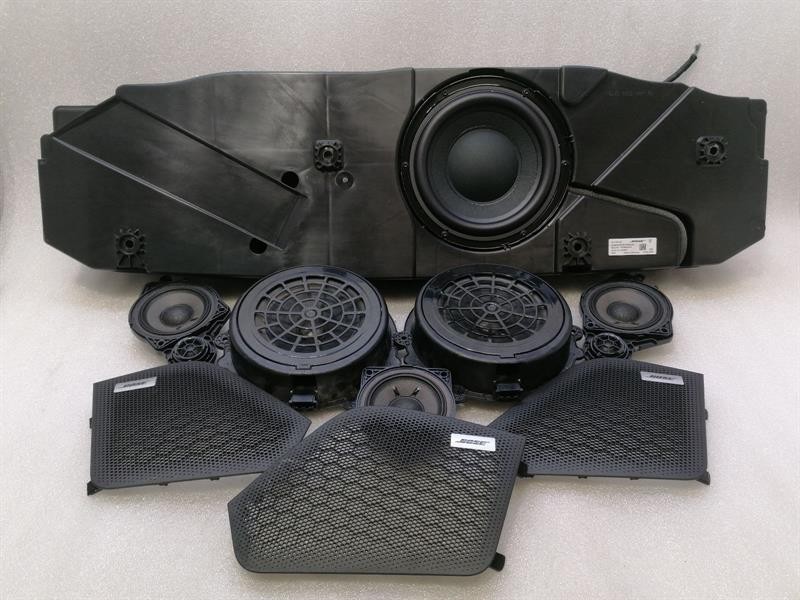 PORSCHE TAYCAN 9J Speaker 9J1035481 Lautsprecher BOSE