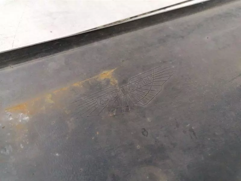 ASTON MARTIN VANTAGE V8 UNDERTRAY 6G33-17C857-AC Unterbodenverkleidung - Image 4
