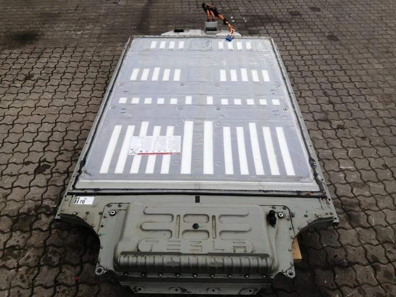 2016 TESLA MODEL S 70 COMPLETE BATTERY 1055893-00-C 70kWh LiON BATTERIE KOMPLETT - Image 4