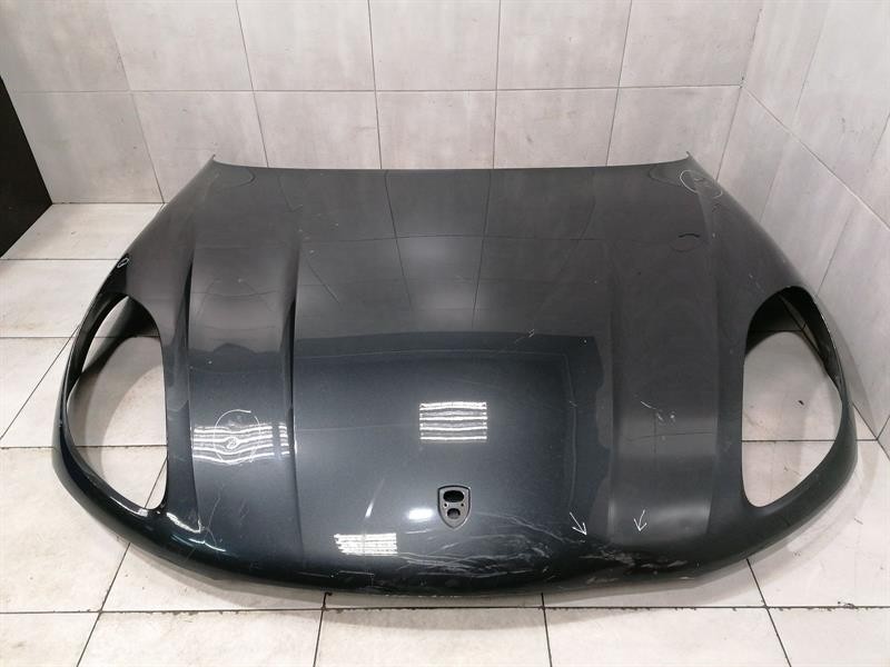 PORSCHE MACAN 95B Bonnet 95B823031 Motorhaube Defects