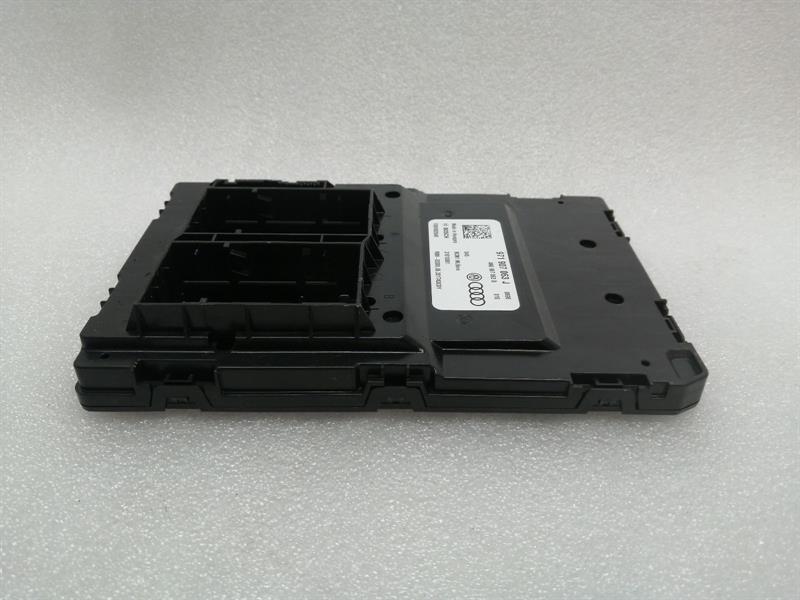 PORSCHE TAYCAN 9J BCM1 module 971907063J Body Control Steuergerät