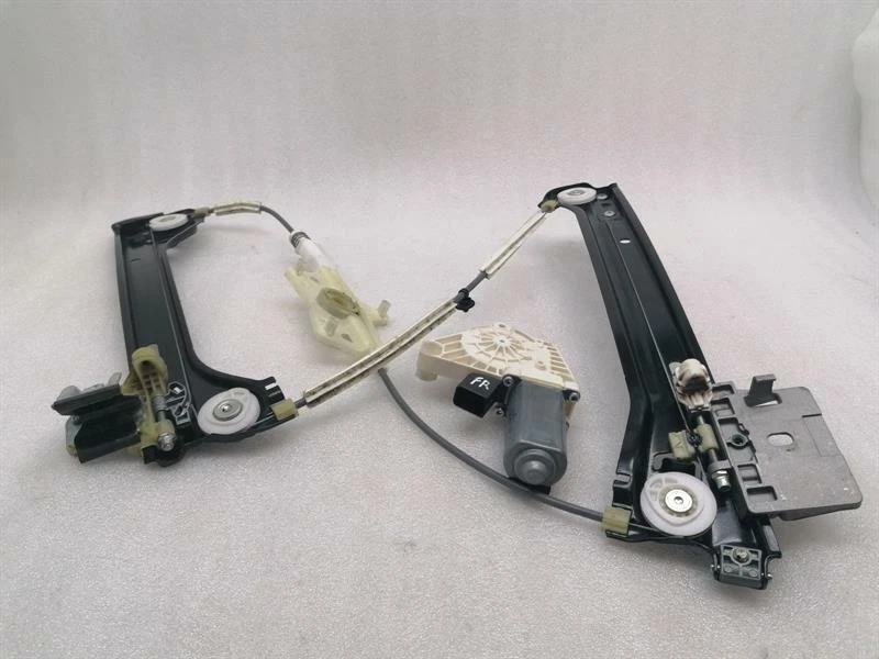 MERCEDES CLA W117 C117 Right Front Door Winder A1177200279 Fensterheber vorne Re