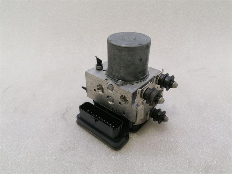 PORSCHE TAYCAN 9J A.B.S Pump 9J1614095K ABS Pumpe HYDRAULIKBLOCK