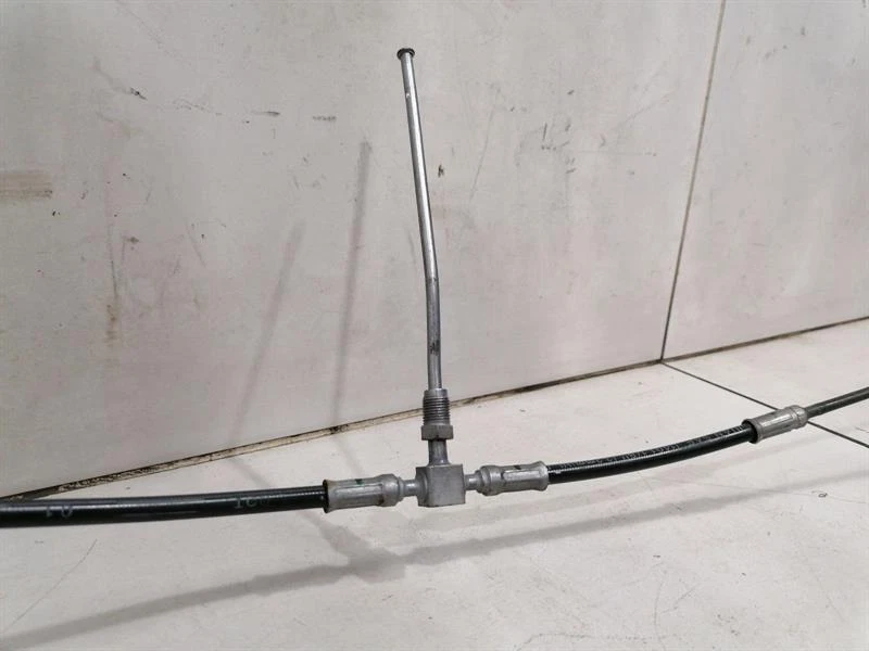 McLaren 570S Spider  Valve 13B0737CP Ventil  FRONT AXLE LIFT  HYDRAULIC PUMP - Image 7