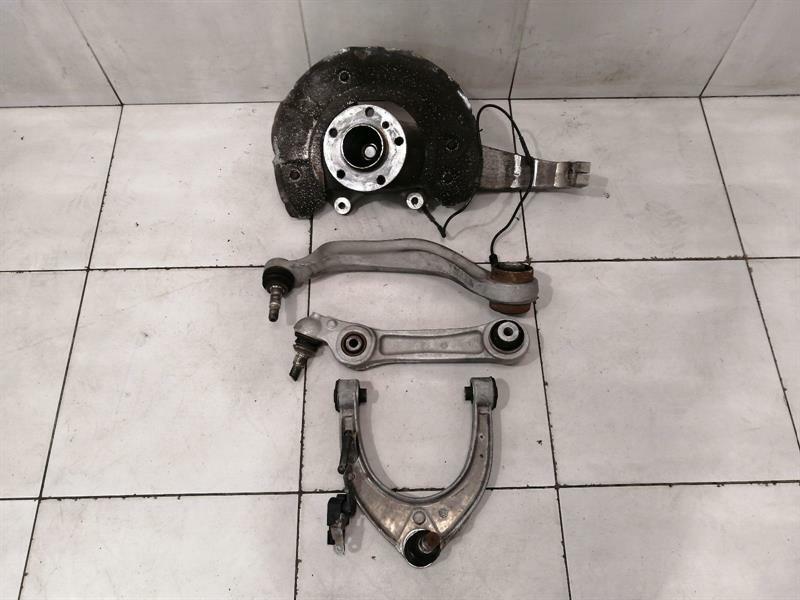 BMW 7 series F02 Left Front Hub SET 31216775767 Radlagergehäuse Vorne Links
