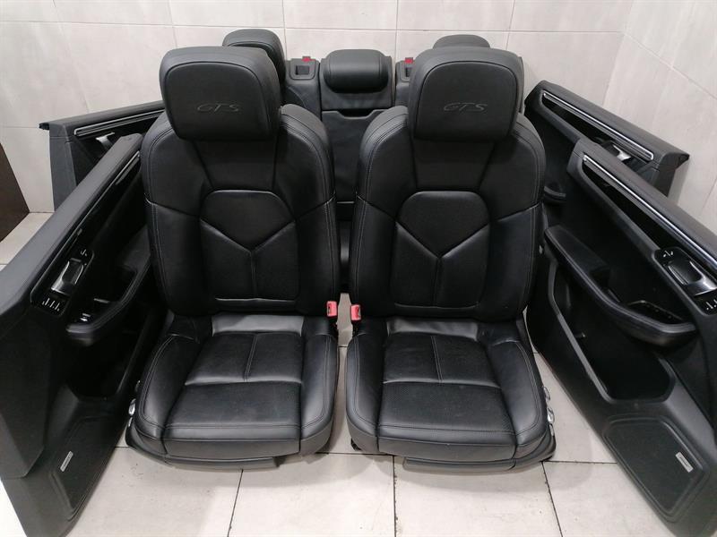 PORSCHE MACAN 95B Seat GTS Sitz 12 - WAY GTS BLACK LEDER SCHWARZ