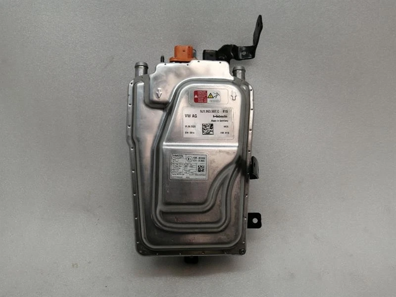 PORSCHE TAYCAN 9J High Voltage Heater module 9J1963507C Hochspannungsheizung