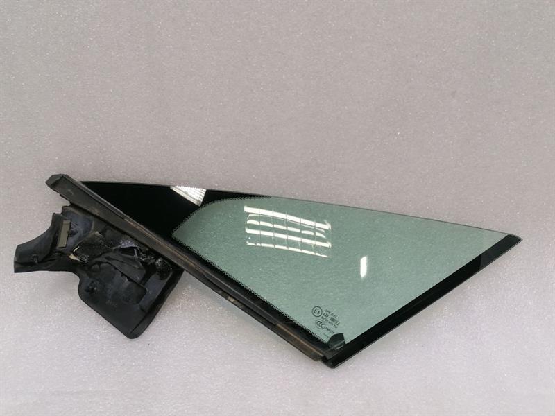 ASTON MARTIN VANTAGE Left Front 1/4 Glass 6G33-C21411-CA Türscheibe ¼ Vorne Link