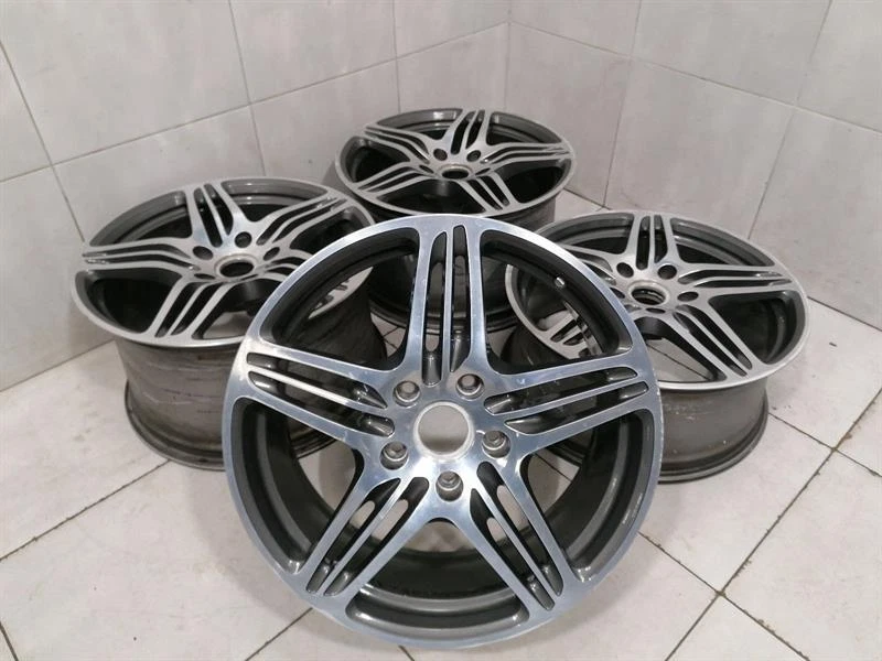 PORSCHE 911 997  Alloy Wheel 99736215605 19-inch "Turbo" SET Alufelge