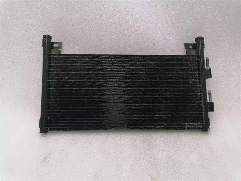 McLaren 600LT Spider  A/C radiator 11A7098CP A/C Kühler - Image 2