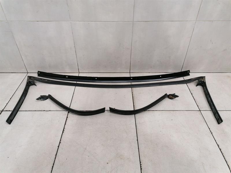 PORSCHE BOXSTER 986  ROOF SOFTTOP Seal 98656142401 Verdeck Dichtung