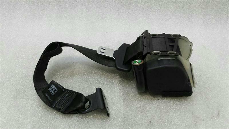 BMW X1 F48 Left Rear seat belt 7425071 Sicherheitsgurt Gurt Hinten Links