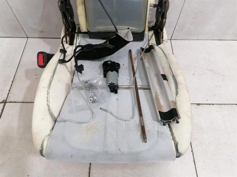 ASTON MARTIN RAPIDE AMR Seat AD43-14D698-AC Sitz Electric motors frame rahmen - Image 3