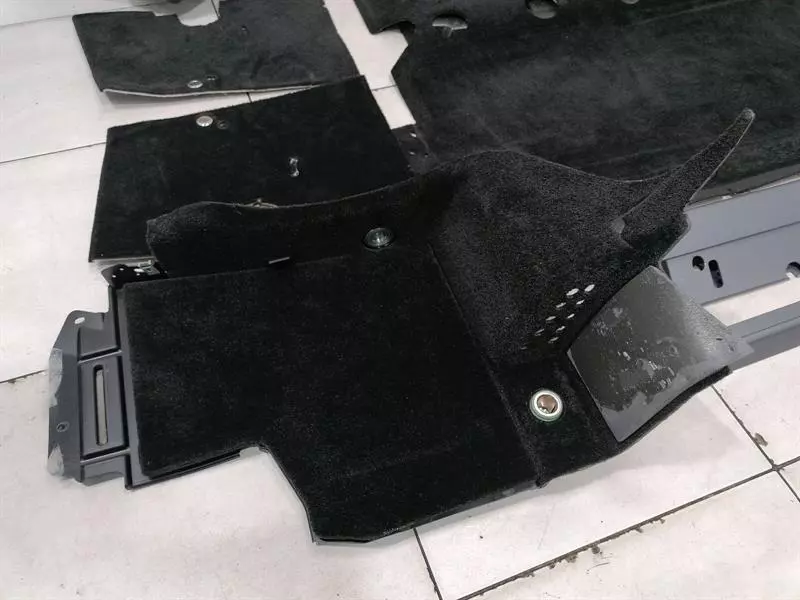 ASTON MARTIN RAPIDE S Luggage Compartment AD43-130A58-GA Kofferraum Verkleidung - Image 4