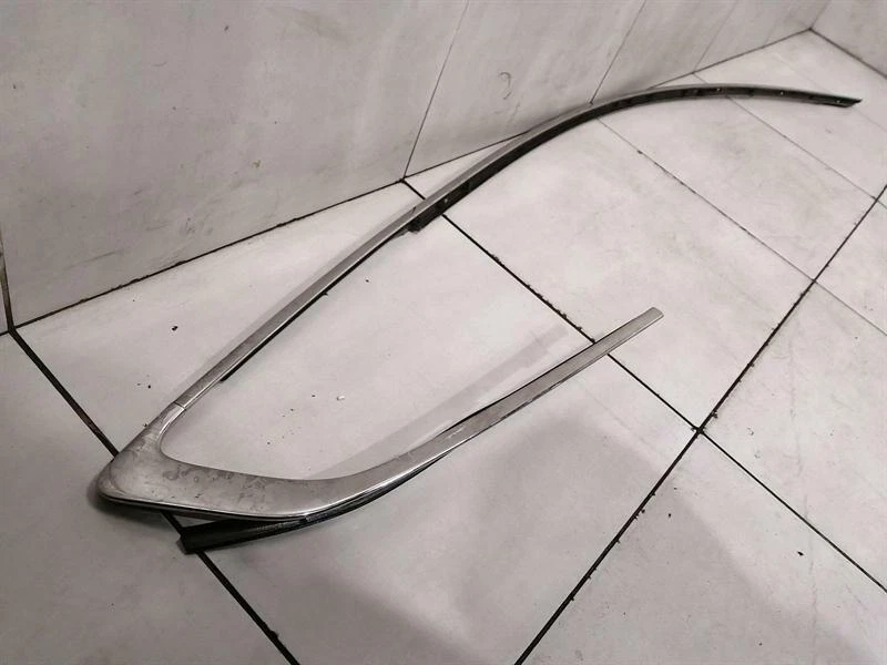 ASTON MARTIN VANTAGE V12 Body Moulding 6G33-C519A36-CB Zierleiste Chrom Rechts - Image 3