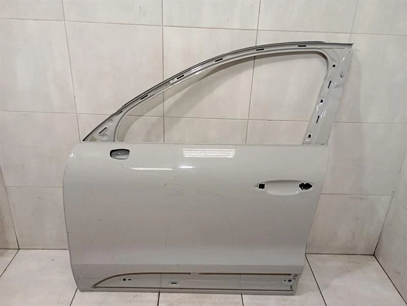 PORSCHE MACAN 95B Left Front Door 95B831021 Tür Vorne Links