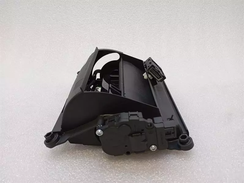 ASTON MARTIN VIRAGE  Navigation Monitor CG43-10E889-AC Sat Nav Display Bildshirm - Image 4