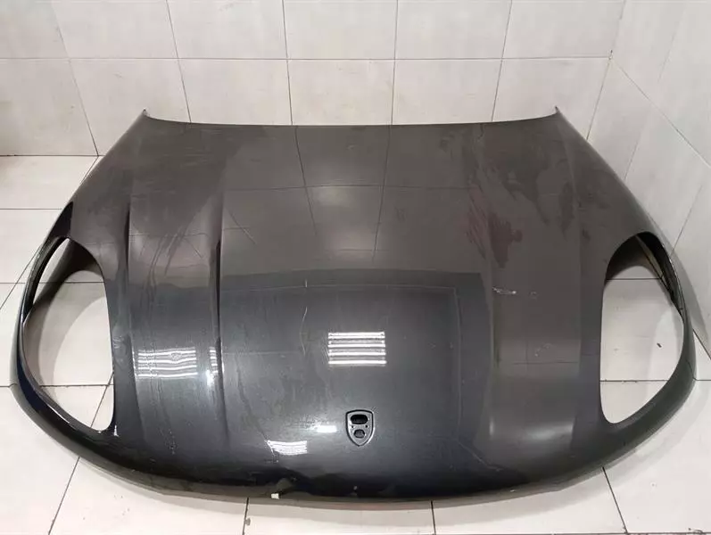 PORSCHE MACAN 95B Bonnet 95B823031 Motorhaube