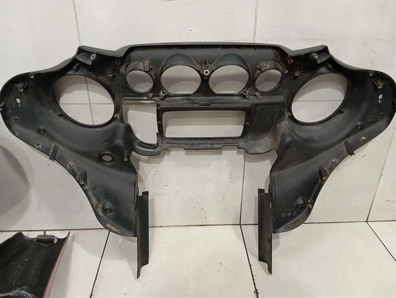 HARLEY-DAVIDSON STREET GLIDE Front fairing 57000016 Verkleidung Vorne 57000111 - Image 3