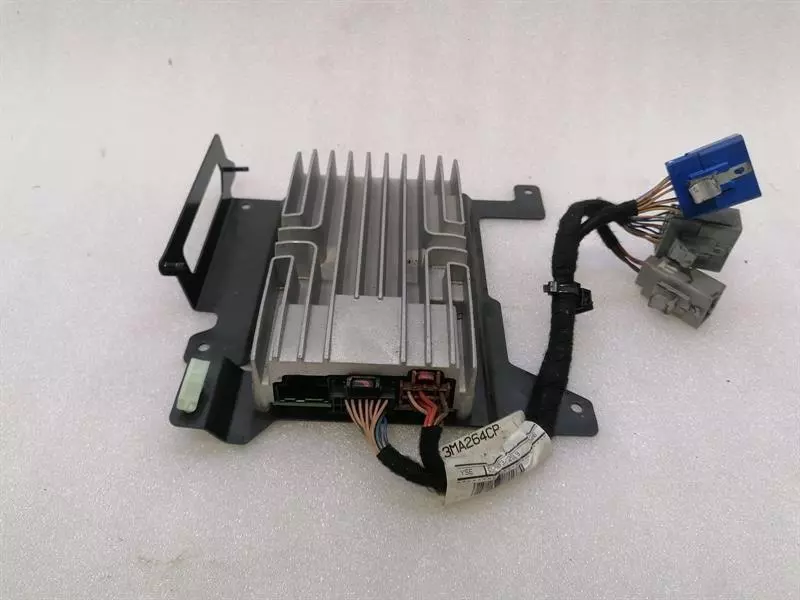 McLaren 600LT Spider Amplifier 13MA091CP Verstärker AUDIO BASE SOUND HARMAN - Image 3