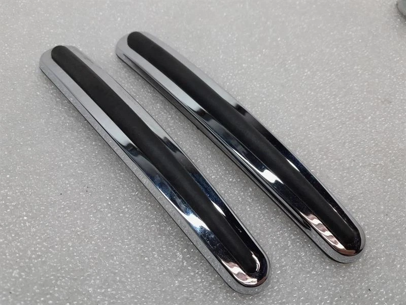 HARLEY-DAVIDSON 12-22 CVO Touring Rear Fender Chrome Trim Pad Strip 11100024 - Image 5