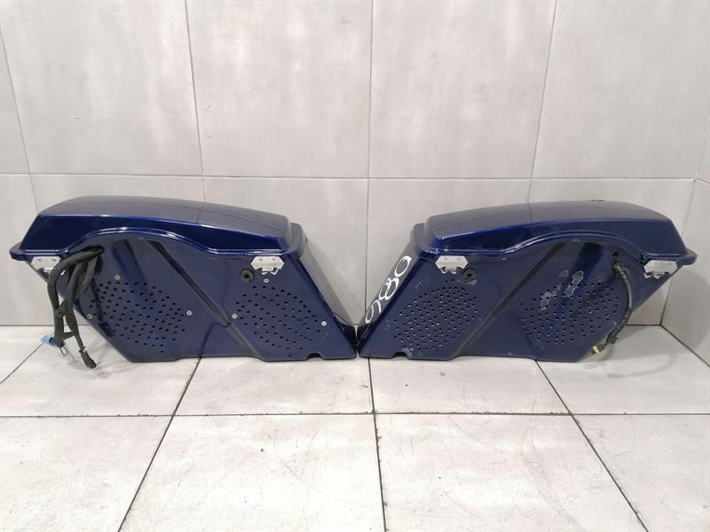 HARLEY-DAVIDSON Saddle Bag Set 90752-93 AUDIO SPEAKERS PIONEER ALPINE AMPLIFIER