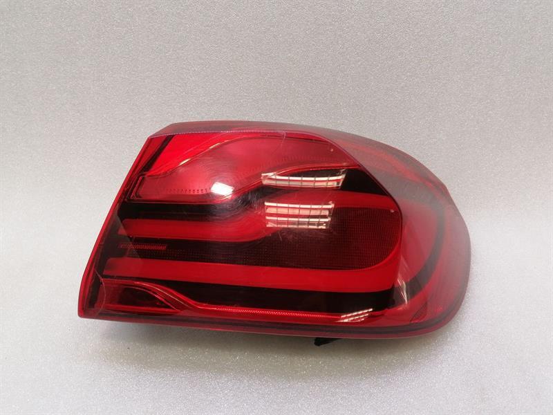 BMW M4 F82 Right Rear Light 8496524 Rückleuchte Hinten Rechts lci