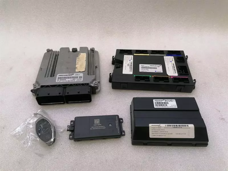 McLaren 570S Engine ECU 13M0981CP Motorsteuergerät SATZ SET - Image 2