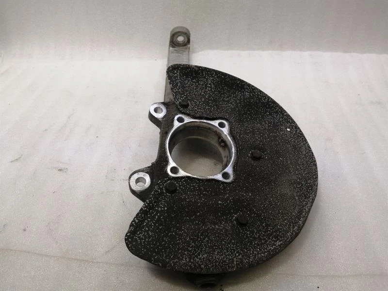 MERCEDES ML W166 Right Front Hub A1663301020 Radlagergehäuse Vorne Rechts