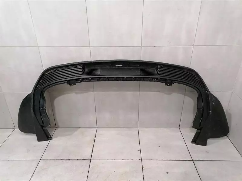 PORSCHE TAYCAN 9J Rear Bumper 9J1807983 Hinten Stoßstange Diffusor