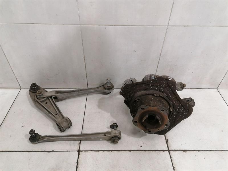 PORSCHE 911 997 Left Rear Hub 99733161107 Radlagergehäuse Hinten Links
