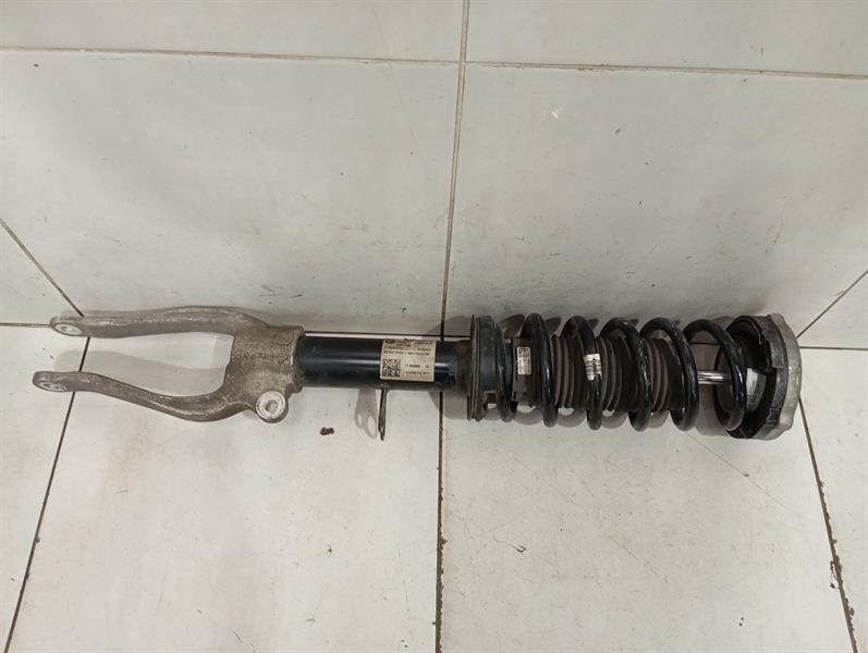 BMW 5 Series F90 G30 M5 Shock Absorber Front 6866609 G30 530I Stossdämpfer Vorne