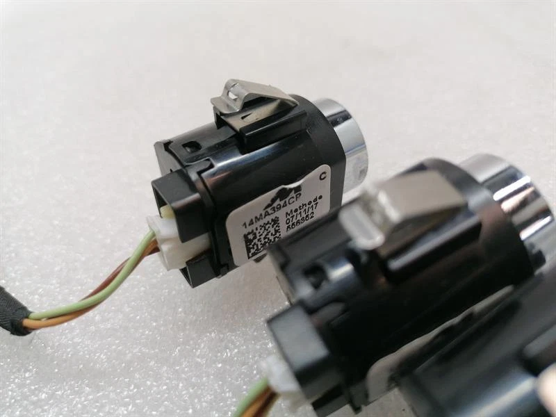 McLaren 720S Coupe Switch 14MA394CP Schalter SATZ - Image 6