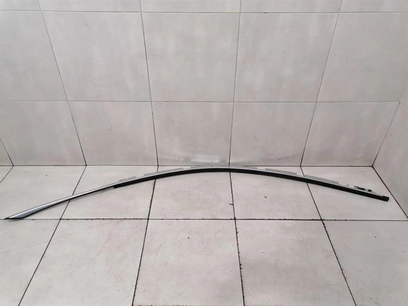 MCLAREN GT P22 RIGHT Body Moulding 22AC905GP RECHTS Leiste - Image 2