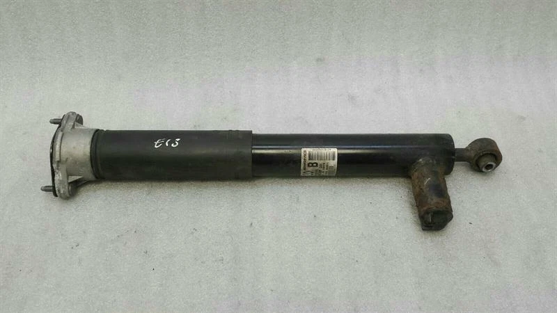 MERCEDES E63 W212 Right Shock Absorber Rear A2183202030 Stossdämpfer Hinten RE