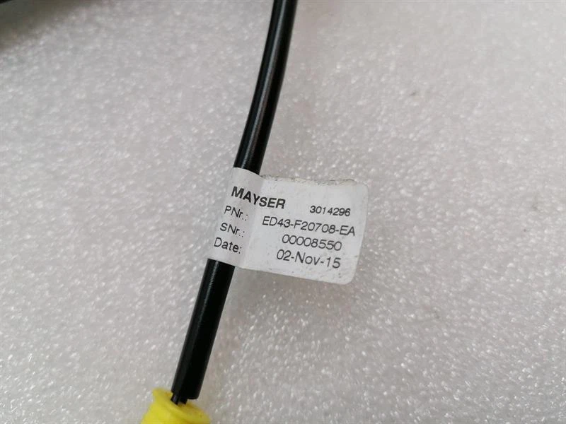 ASTON MARTIN RAPIDE S  Door Seal ED43-F20708-EA Türdichtungen FR HEATED UPPER - Image 5