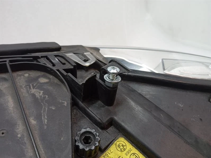 BMW 3 E92 E93 M3 Right Headlight 7182514 LHD Headlight Scheinwerfer Rechts - Image 5