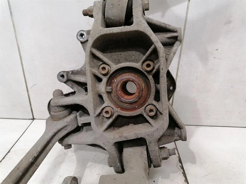 ASTON MARTIN VANTAGE V8 Left Rear Hub 8D33-5A971-AB Radlagergehäuse Hinten Links - Image 7