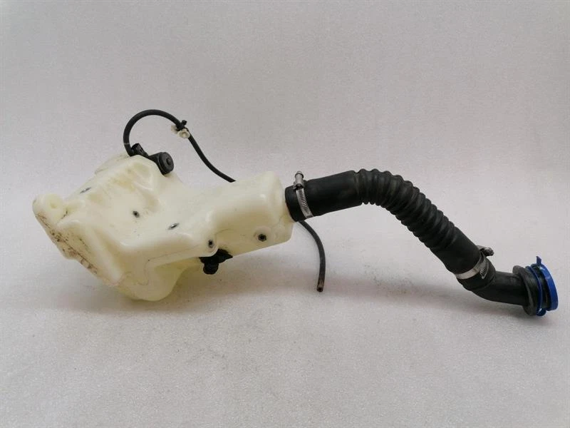 McLaren 720S Coupe Washer fluid reservior 13A3067CP Wischwasserbehälter - Image 4