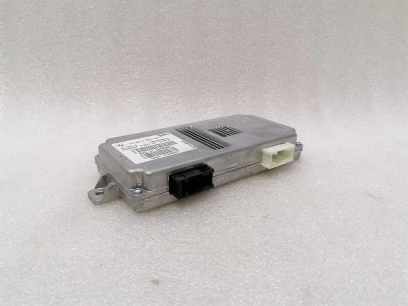 BMW i8 Hybrid Electronic module 16129510 Steuergerät  CAMERA MODULE  KAMERAMODUL - Image 5