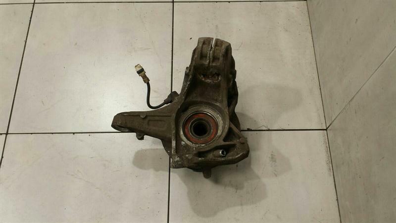 PORSCHE BOXSTER S 986 Left Rear Hub 98633115720 Radlagergehäuse Hinten Links