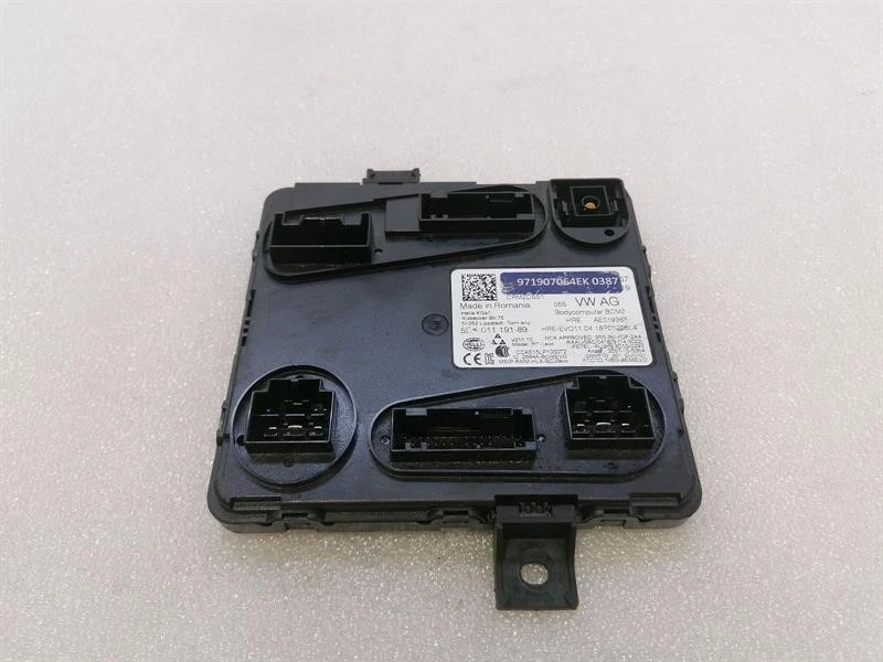 BENTLEY CONTINENTAL GT 18-24 3S 3SD Rear BCM module 971907064EK Steuergerät BCM2 - Image 2